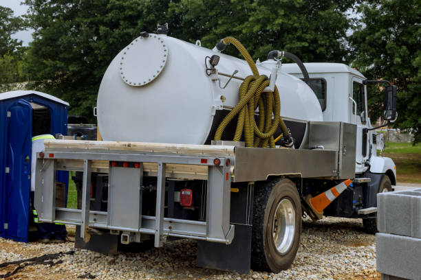 Best Portable restroom trailer rental  in , IL